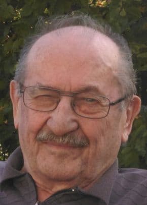 Herr Maximilian Eberl
