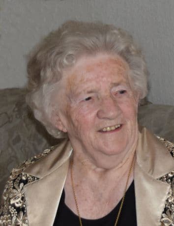 Frau Marie Engelbrecht