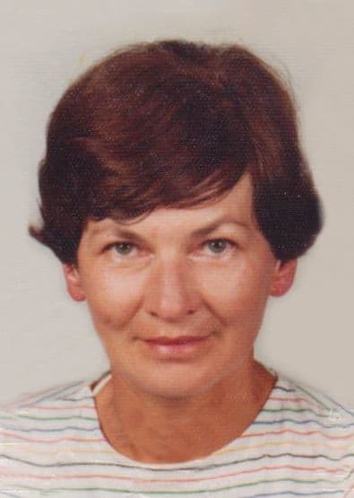 Frau Ilse Pfau